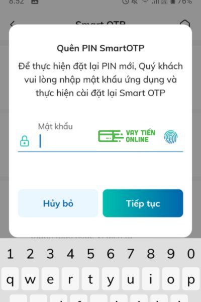Nhập mật khẩu tài khoản ngân hàng trên ứng dụng BIDV SmartBanking.